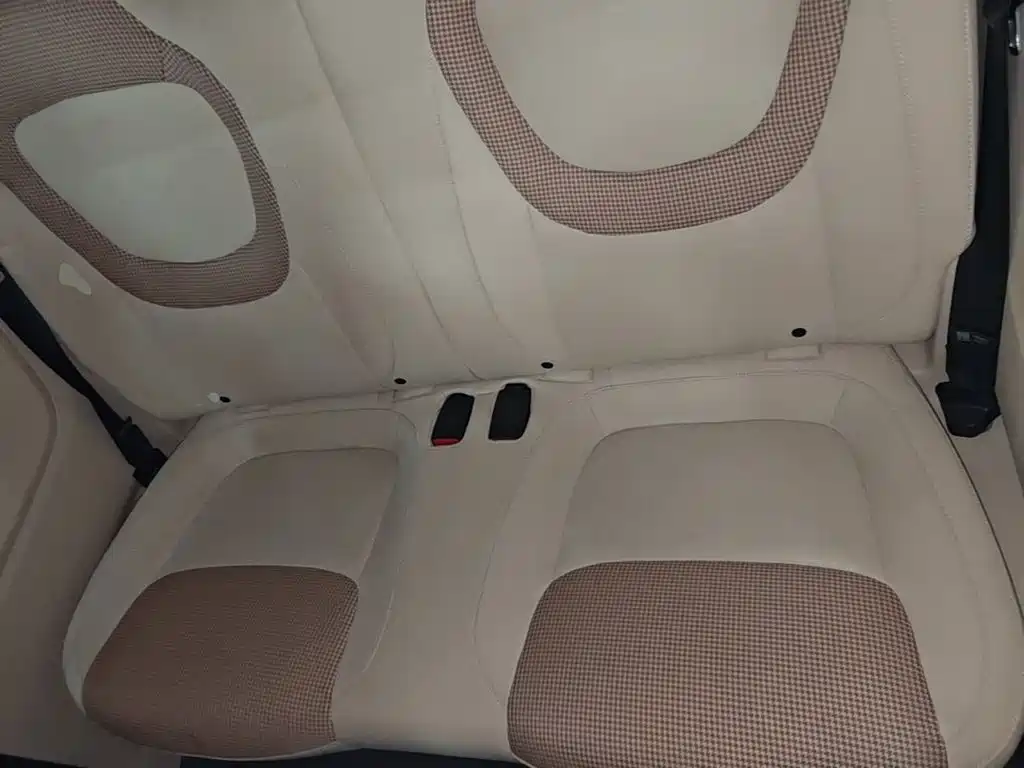 Wuling MINIEV — миниатюра 17