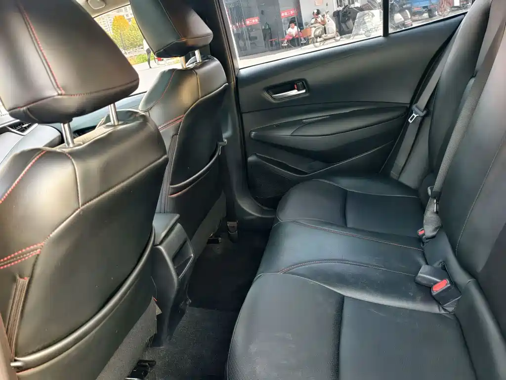Toyota Corolla — миниатюра 10
