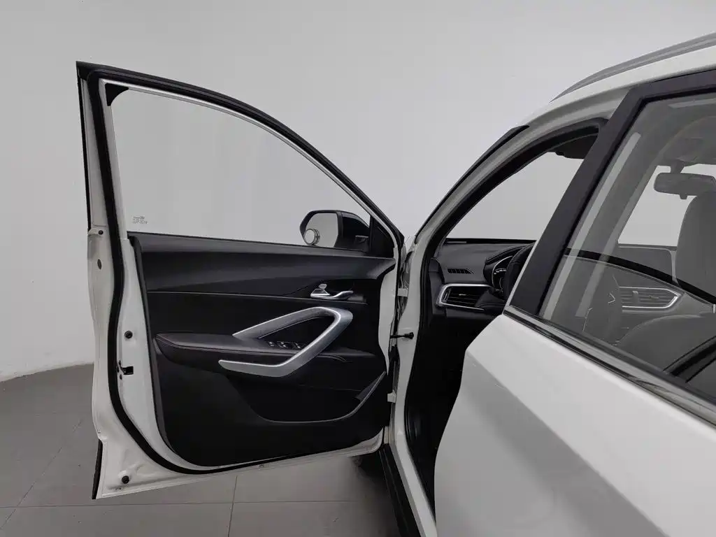 Baojun 510 — миниатюра 8