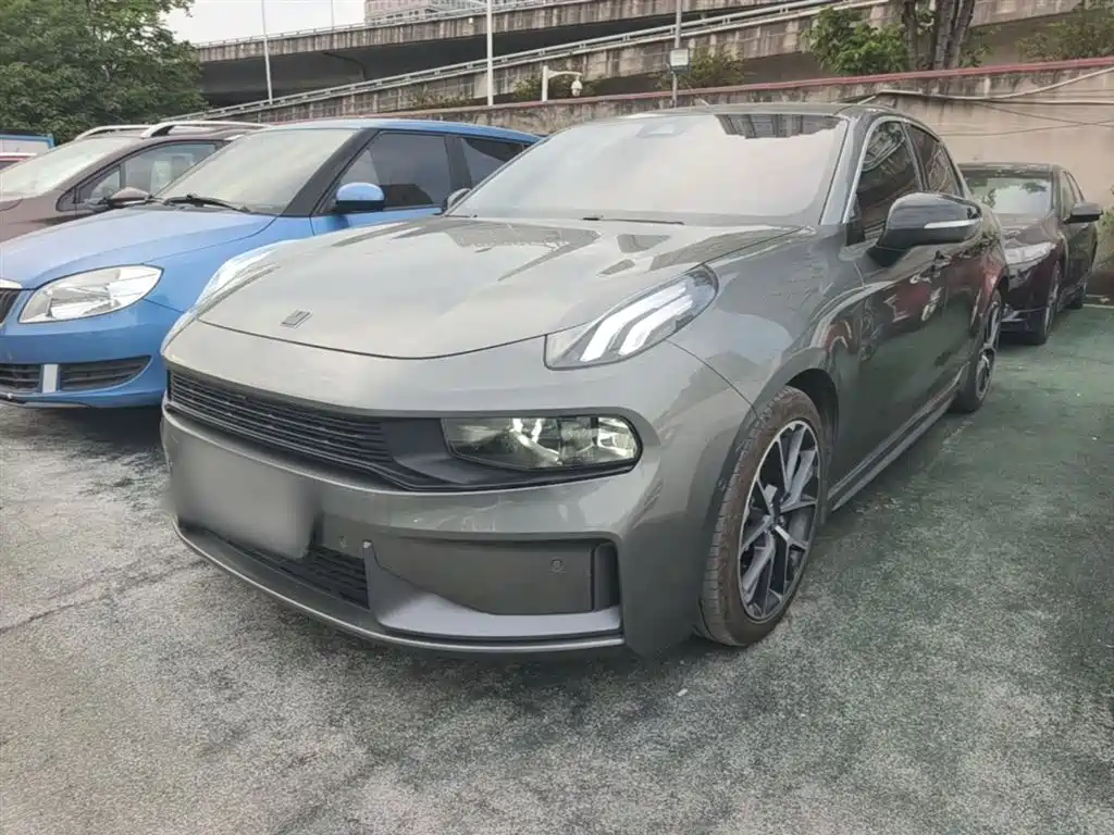 Lynk & Co 03 2022