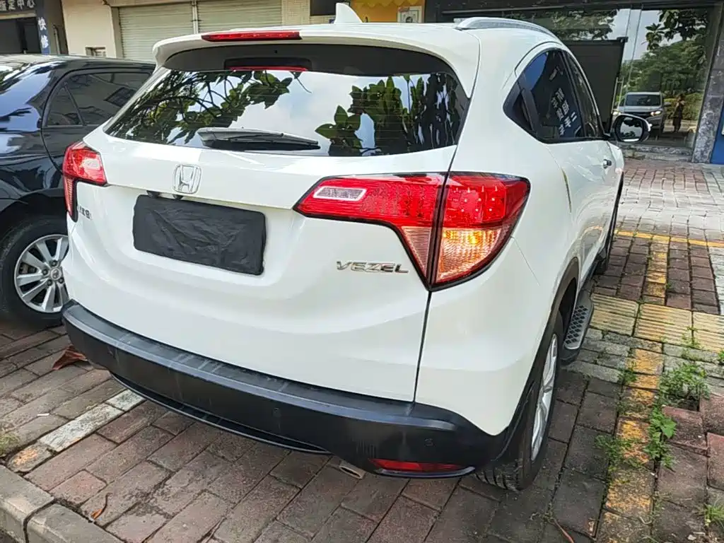 Honda Vezel — миниатюра 7