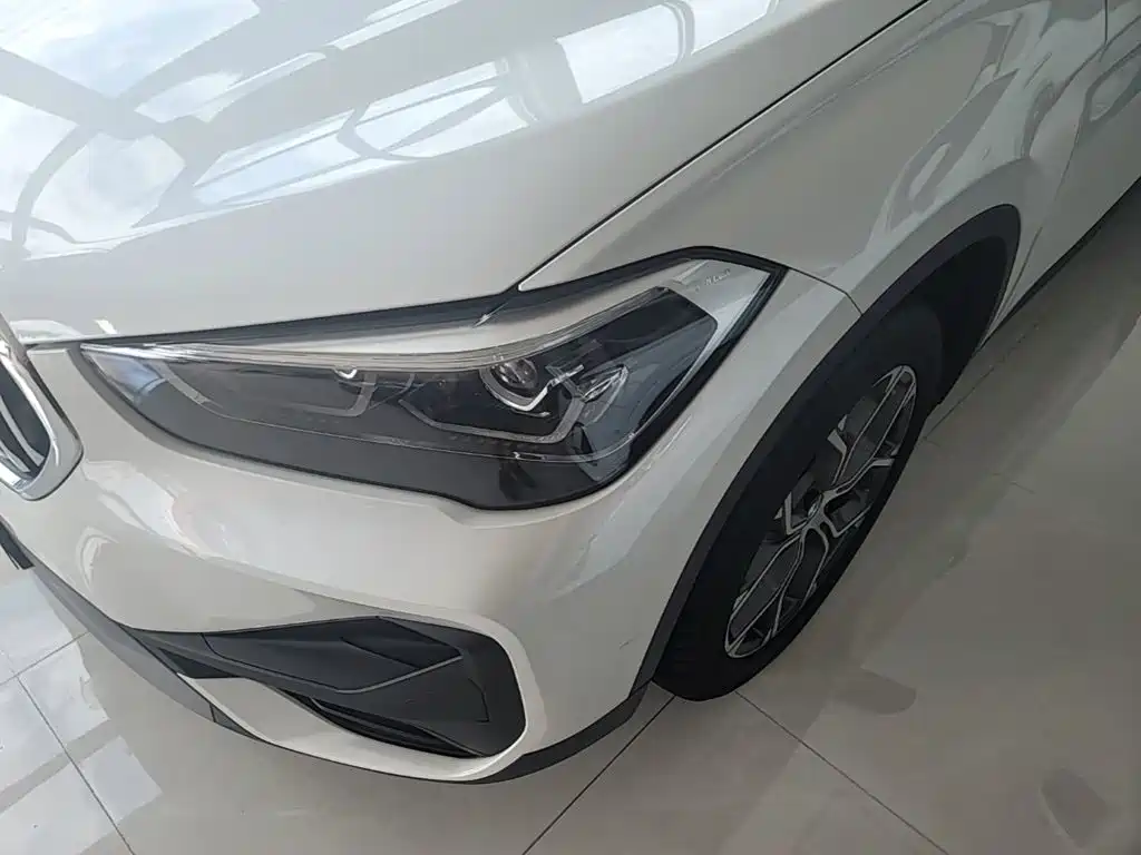 BMW X1 — миниатюра 24