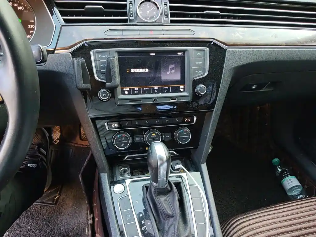 Volkswagen Magotan — миниатюра 6