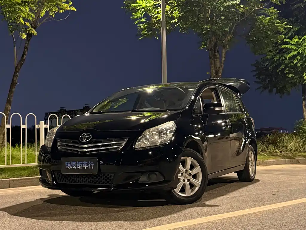 Toyota Verso — миниатюра 19