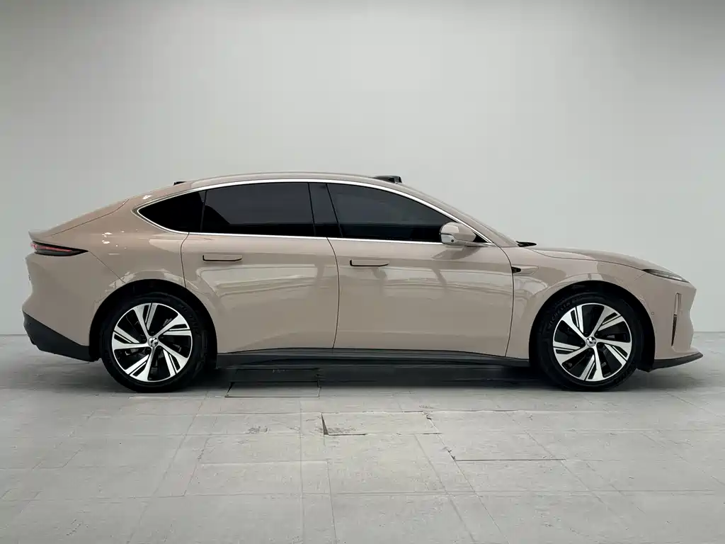 NIO ET5 — миниатюра 18
