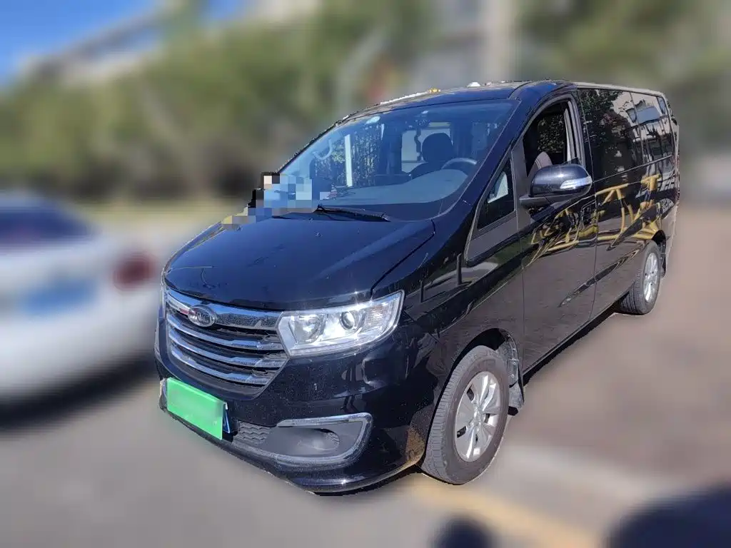 JAC Refine Refine M3