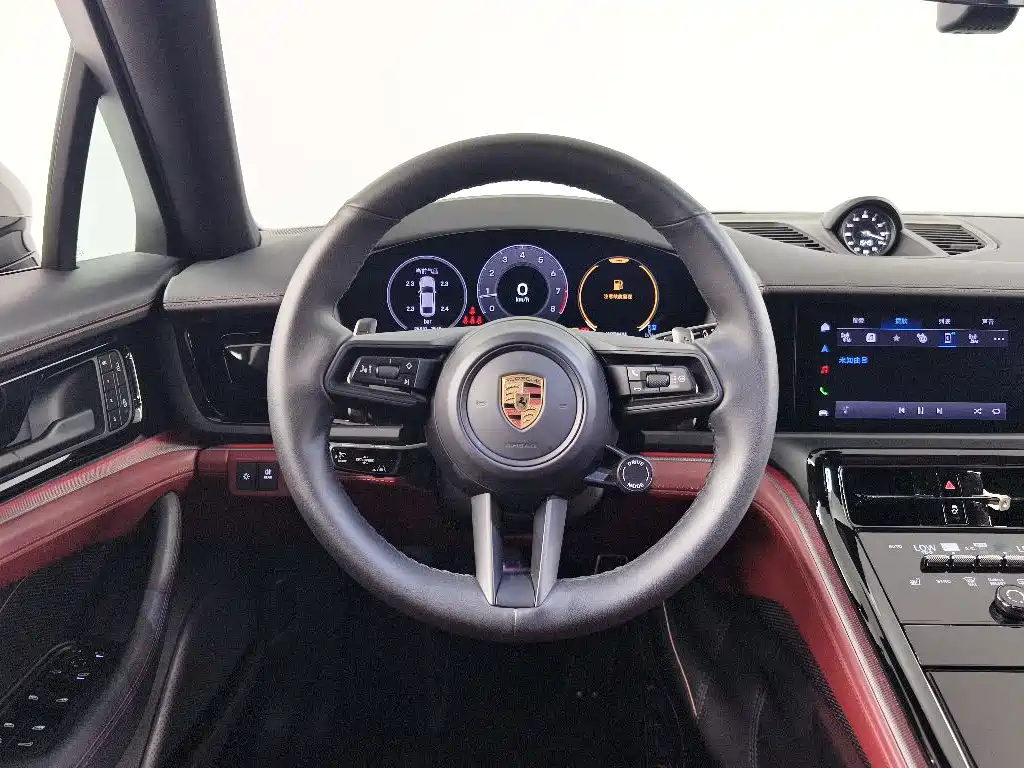 Porsche Panamera — миниатюра 13