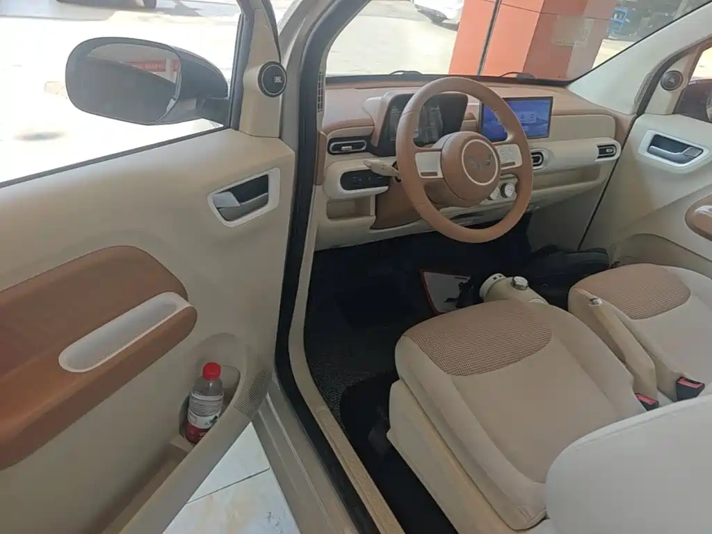 Wuling MINIEV — миниатюра 16