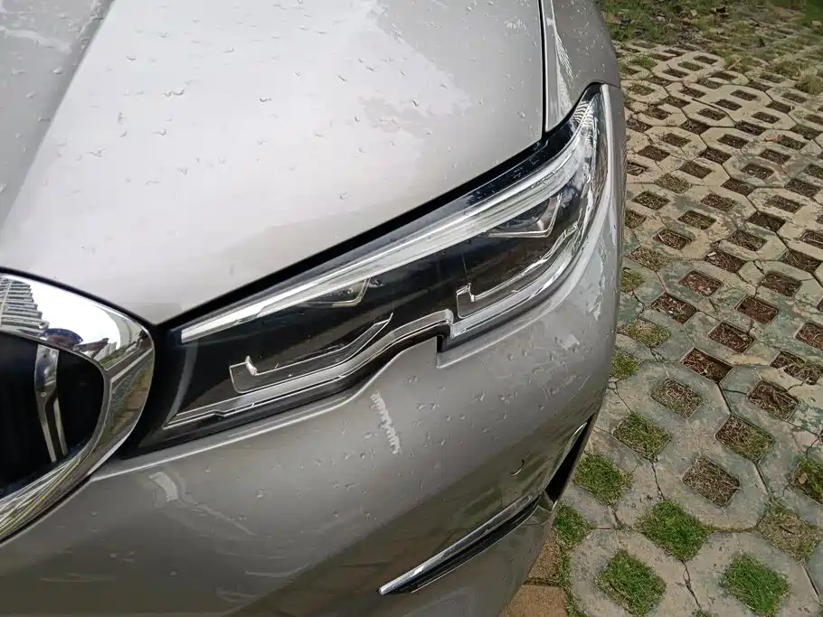 BMW 3 Series — миниатюра 5
