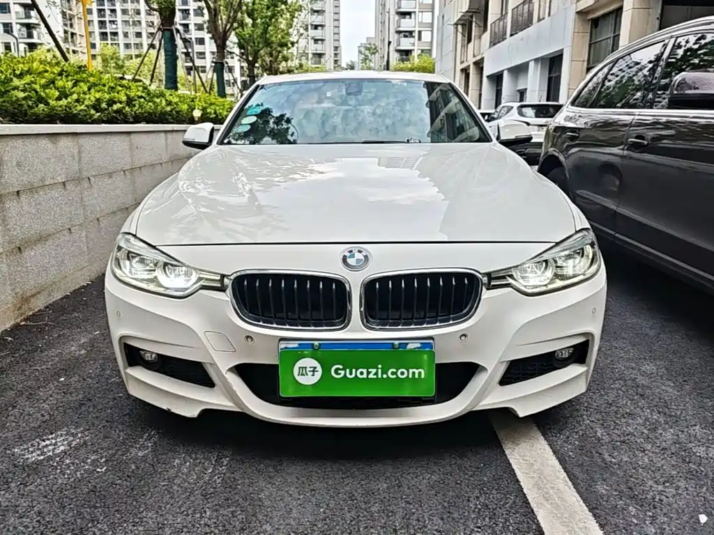 BMW 3 Series — миниатюра 3
