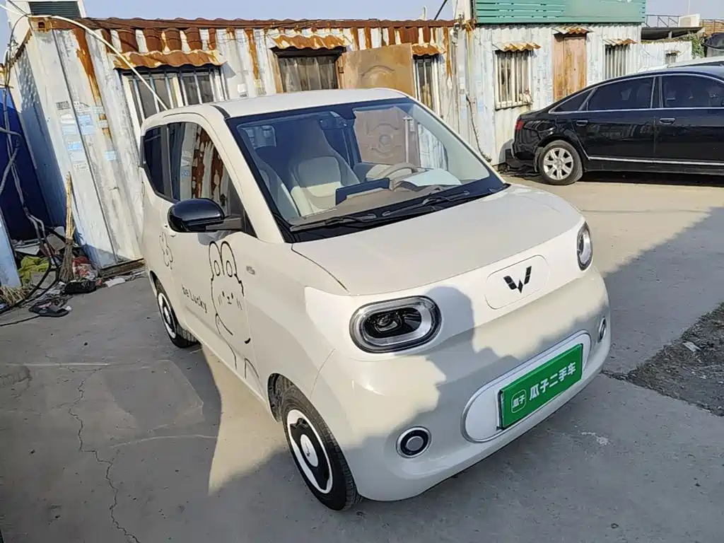 Wuling MINIEV — миниатюра 4