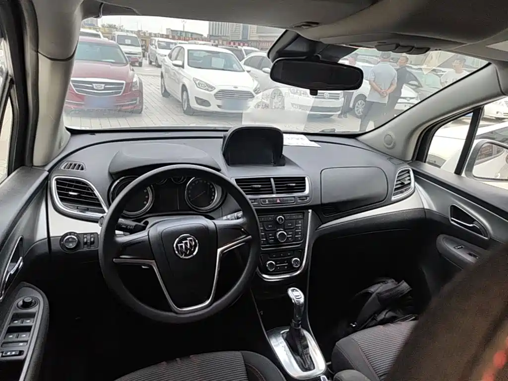 Buick Encore — миниатюра 10