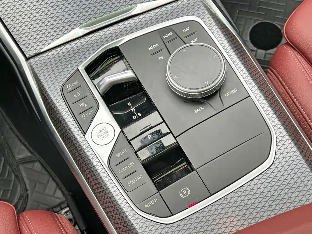 BMW 3 Series — миниатюра 24