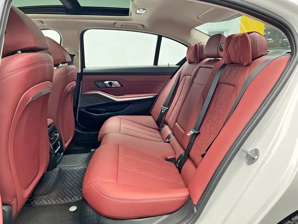 BMW 3 Series — миниатюра 16