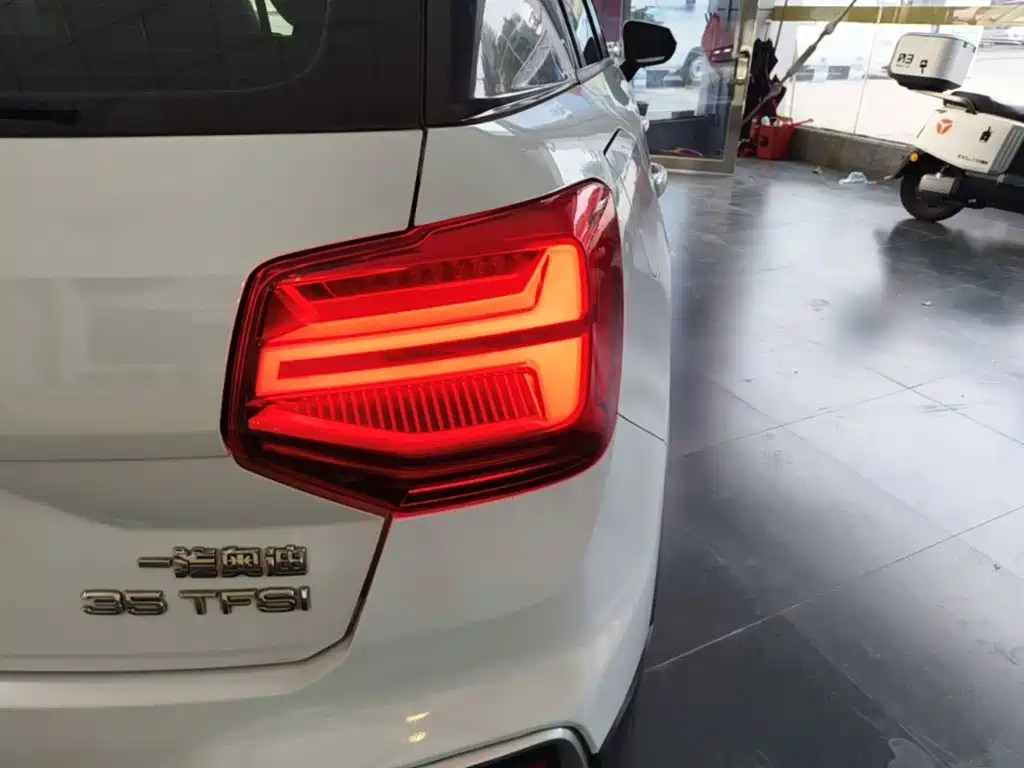 Audi Q2L — миниатюра 8