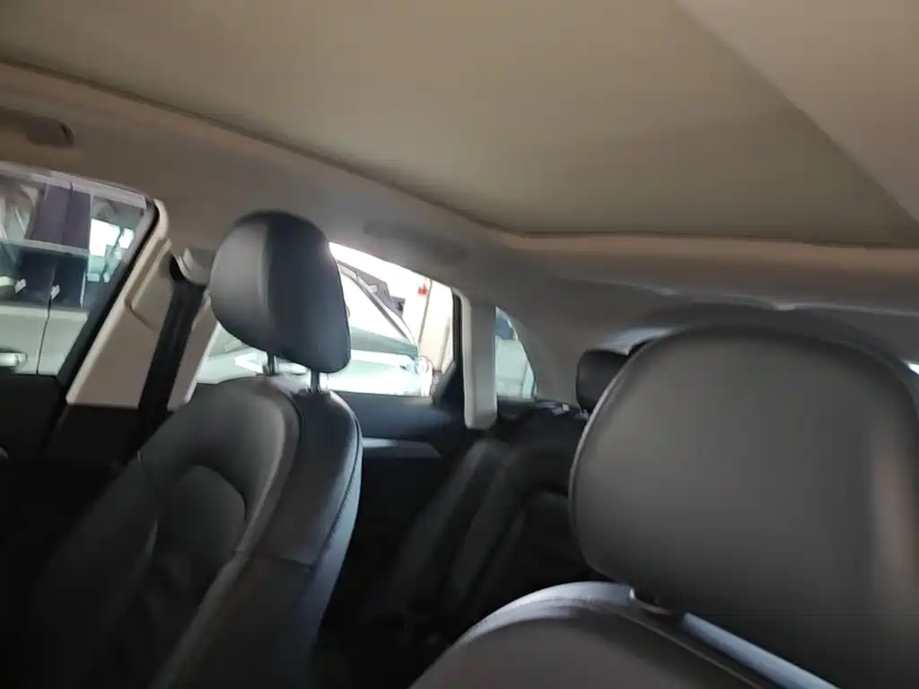 Audi Q3 — миниатюра 18