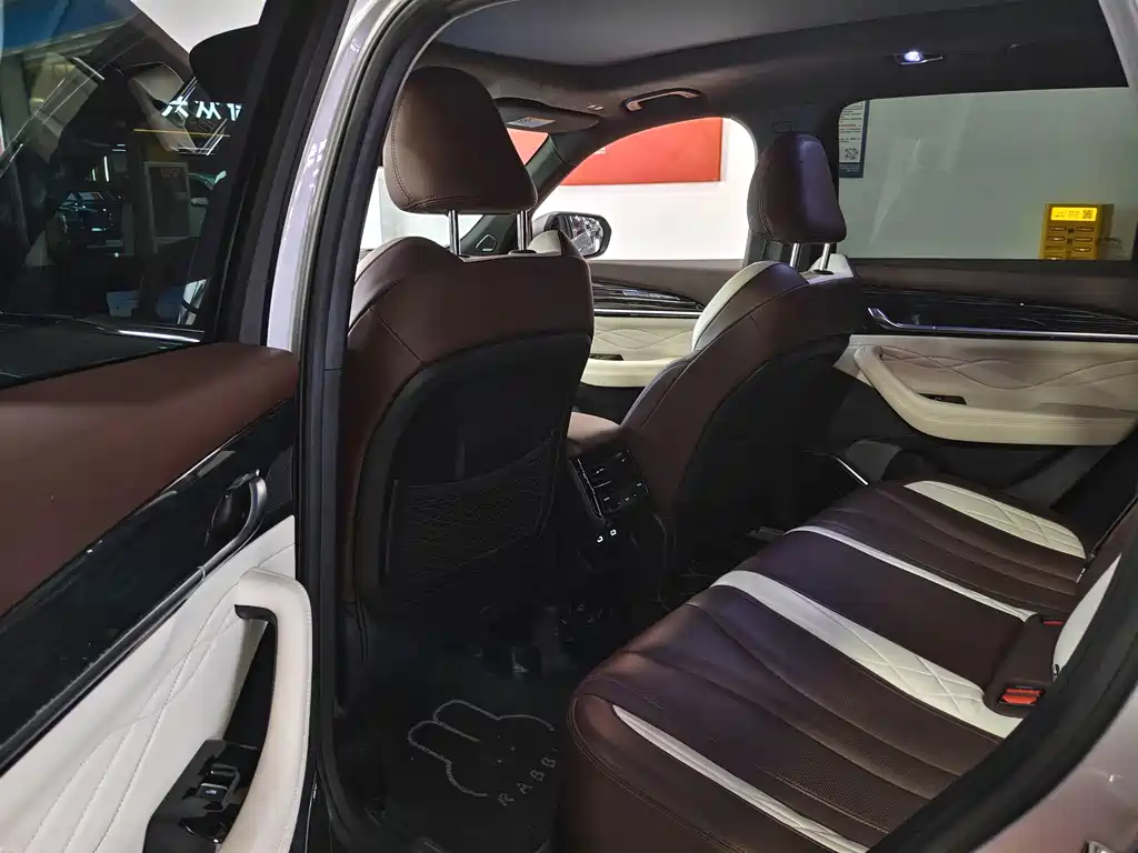 Geely Xingyue L — миниатюра 7