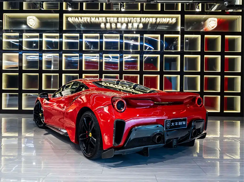 Ferrari 488 — миниатюра 4