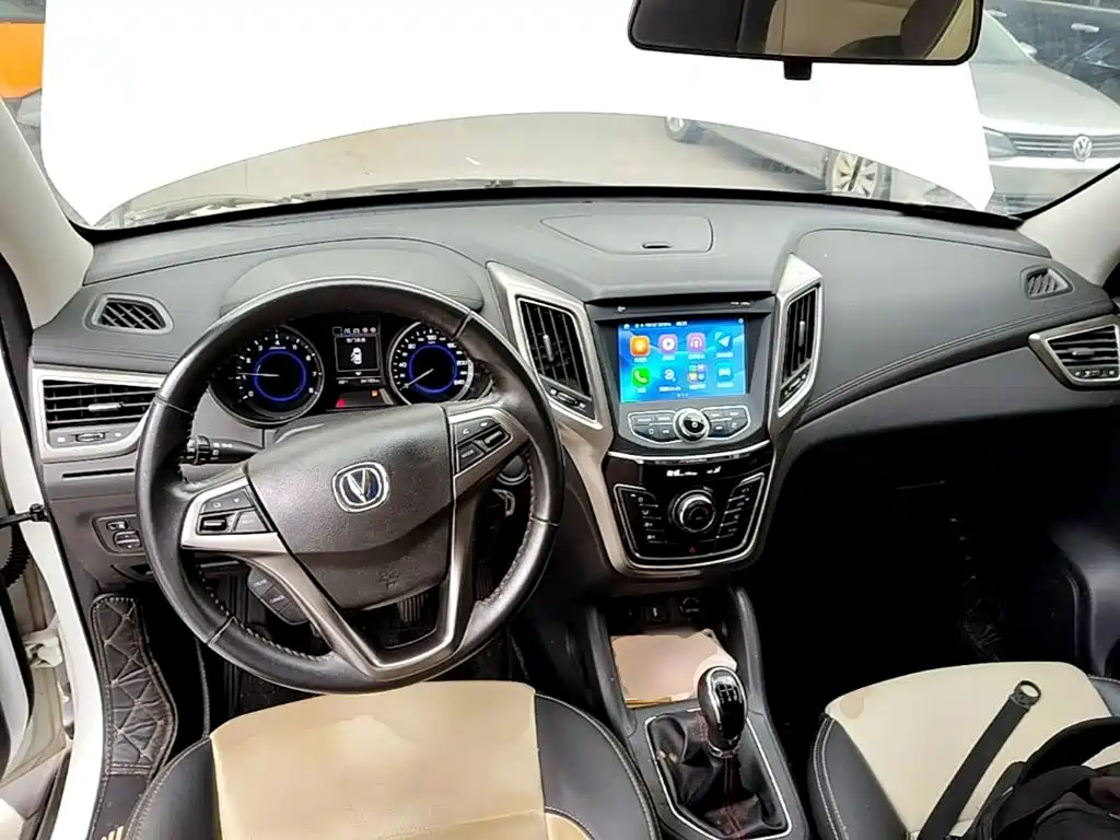 Changan CS35 — миниатюра 10