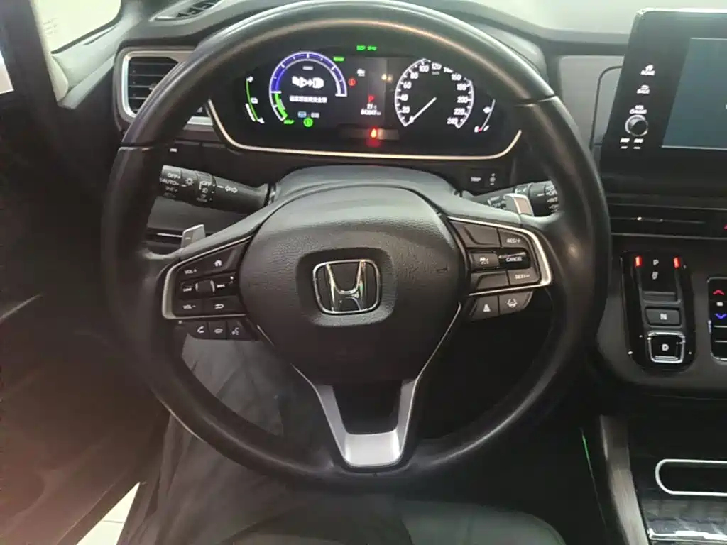 Honda Odyssey 2024 — фото 10