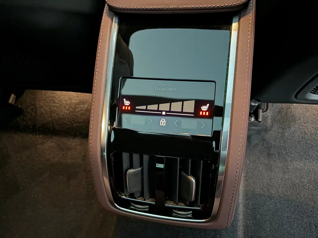 Volvo S90 — миниатюра 15