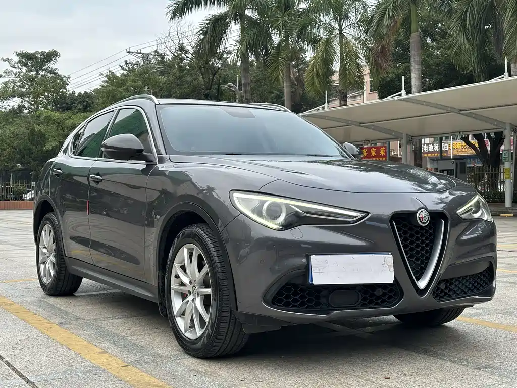 ALFA ROMEO STELVIO