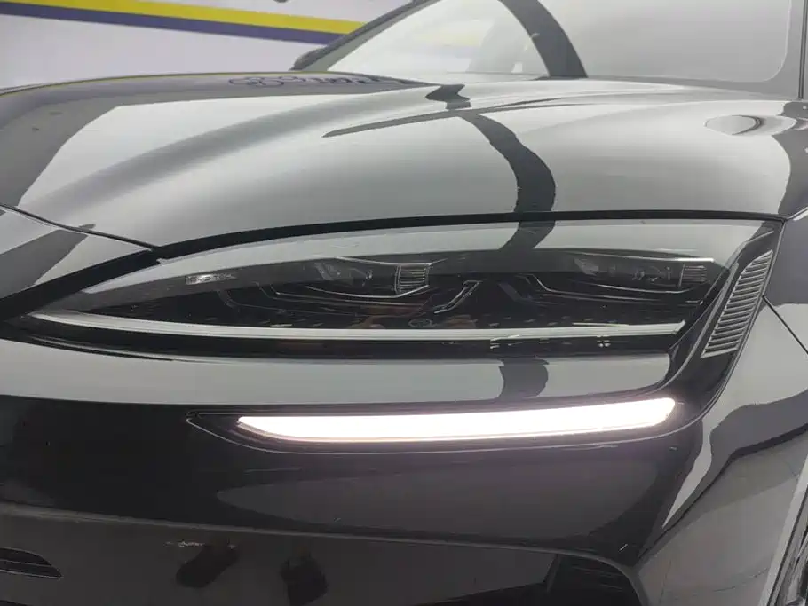 BYD PLUS New Energy — миниатюра 5
