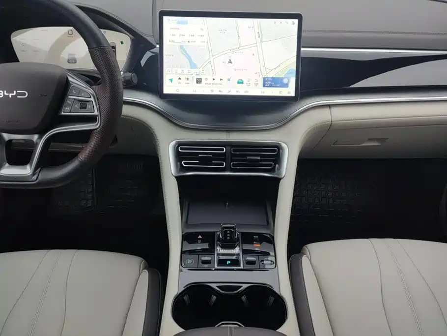 BYD PLUS New Energy — миниатюра 16