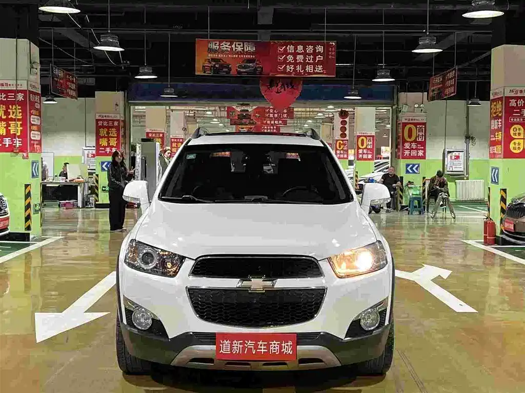 Chevrolet Captiva — миниатюра 2