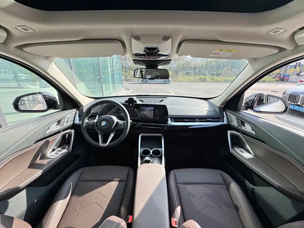 BMW X1 — миниатюра 10