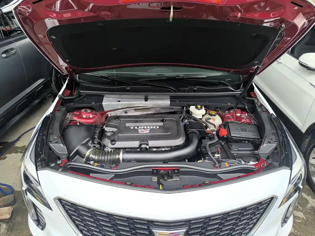 Cadillac XT4 — миниатюра 21