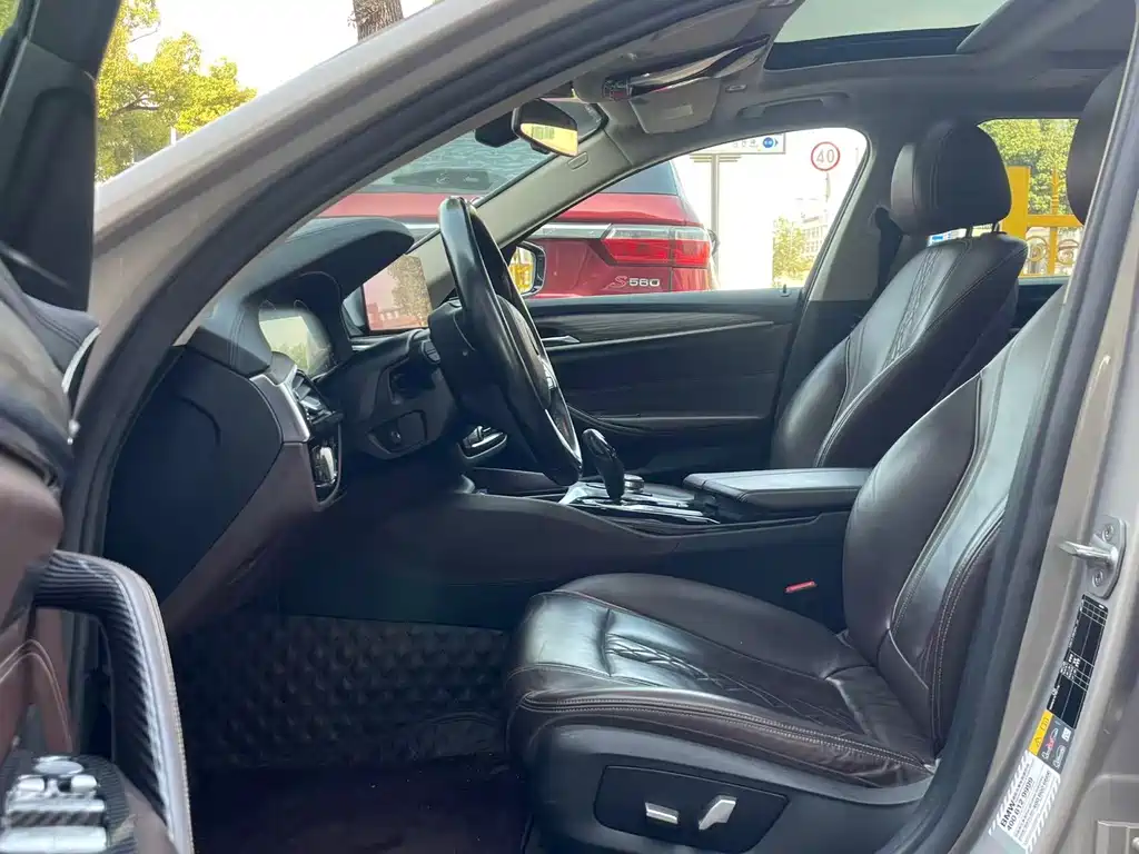 BMW 5 SERIES NEW ENERGY