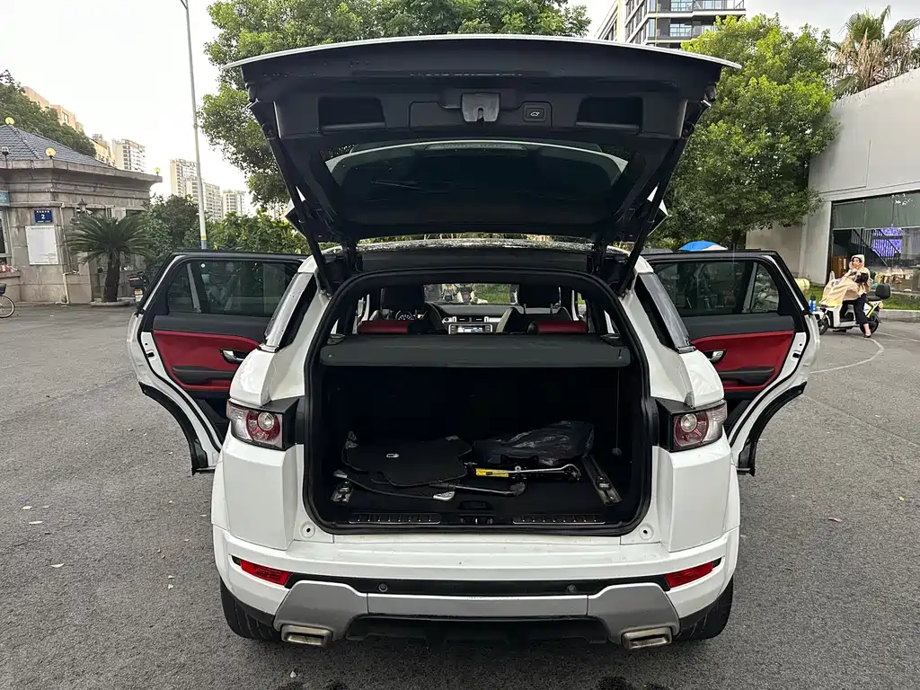 Land Rover Evoque (Import) — миниатюра 11