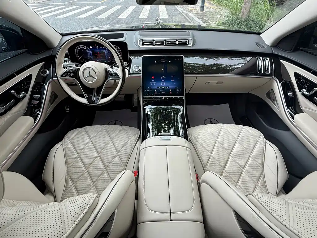 Mercedes-Benz S-Class — миниатюра 7