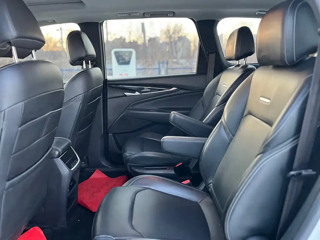 SAIC MAXUS CHASE G50