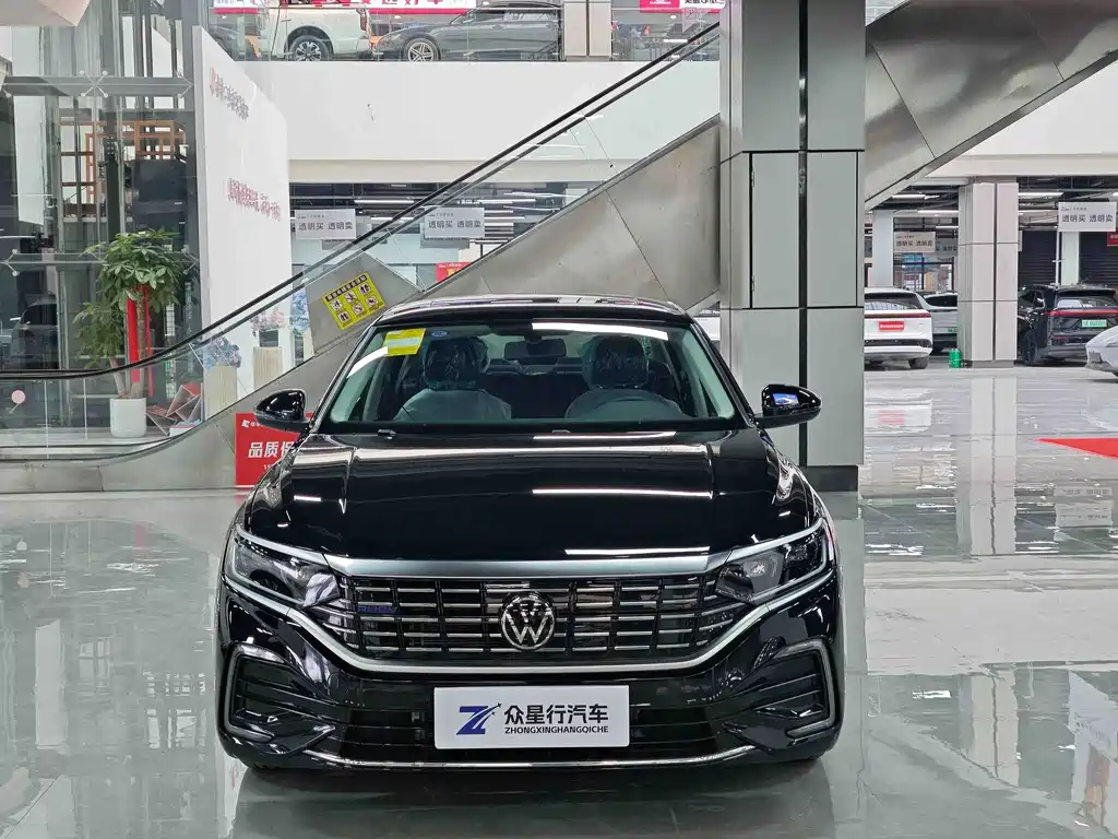 Volkswagen 帕萨特插电混动 — миниатюра 3