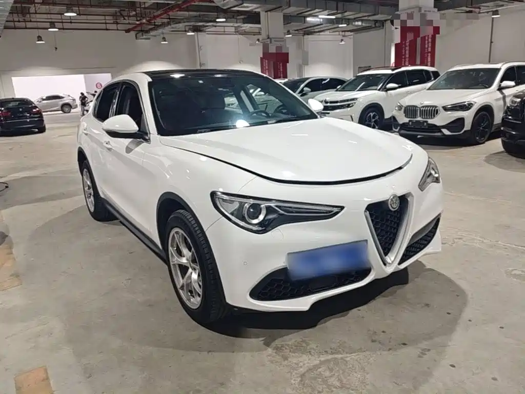 Alfa Romeo Stelvio — миниатюра 4