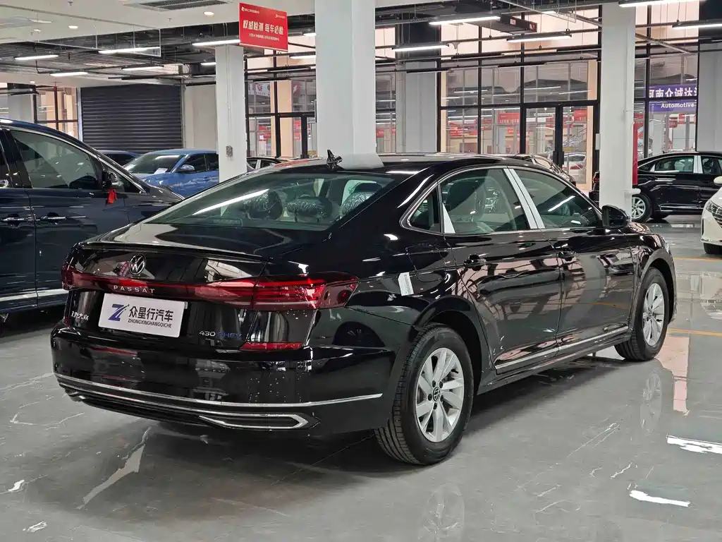 Volkswagen 帕萨特插电混动 — миниатюра 10