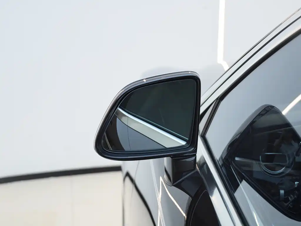 Rolls-Royce Ghost — миниатюра 16