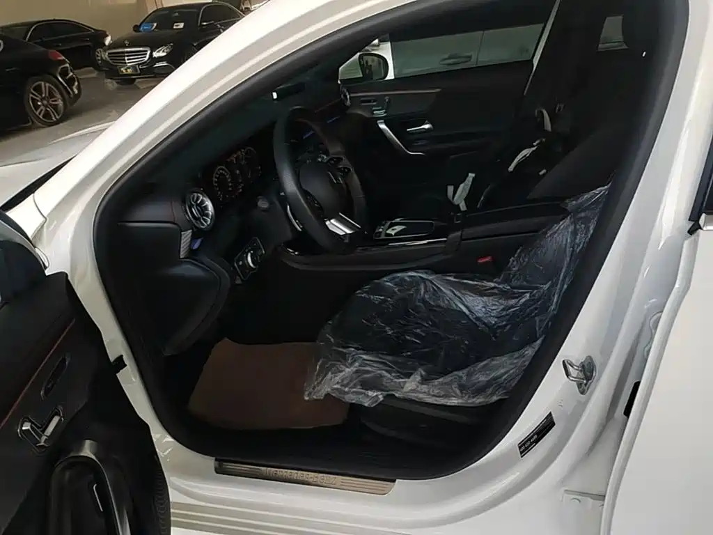 Mercedes-Benz A-Class — миниатюра 15