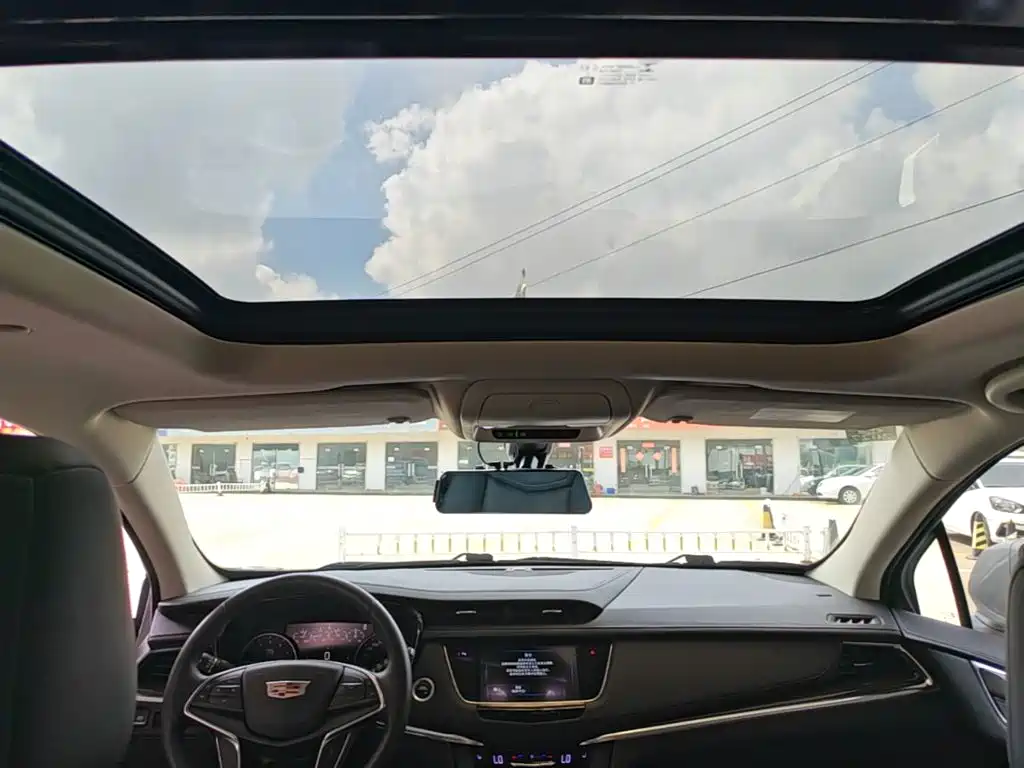 Cadillac XT5 — миниатюра 18