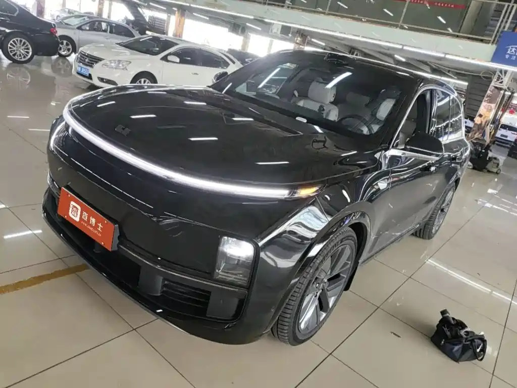 Li Auto IDEAL L8