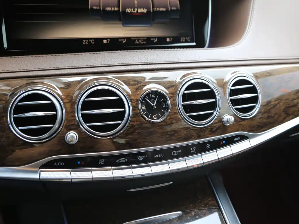 Mercedes-Benz S-Class — миниатюра 9