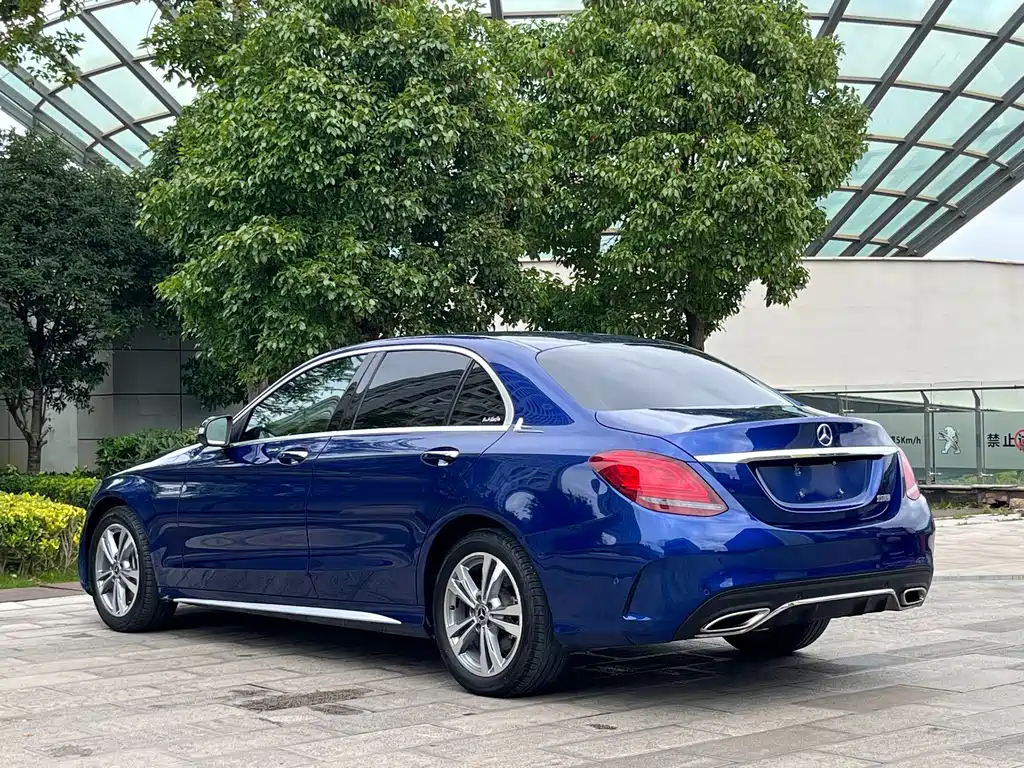 Mercedes-Benz C-Class — миниатюра 9