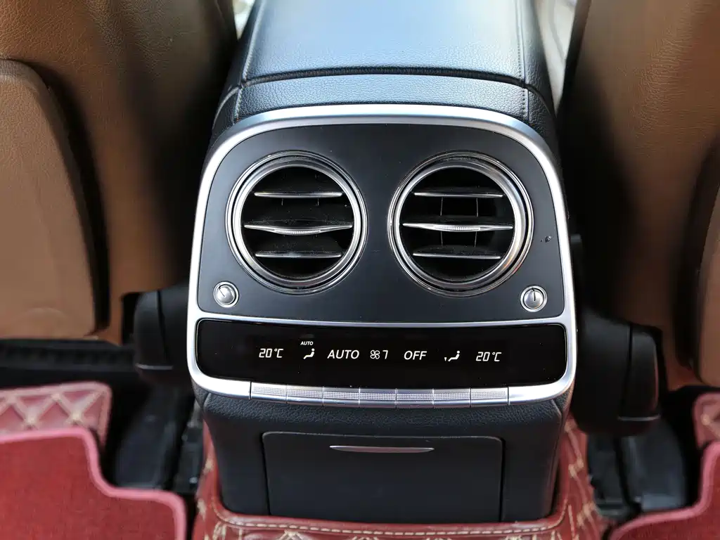 Mercedes-Benz S-Class — миниатюра 17