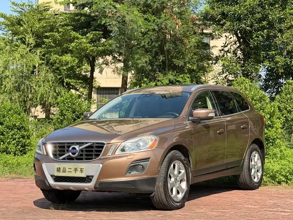 Volvo XC60 (Import)