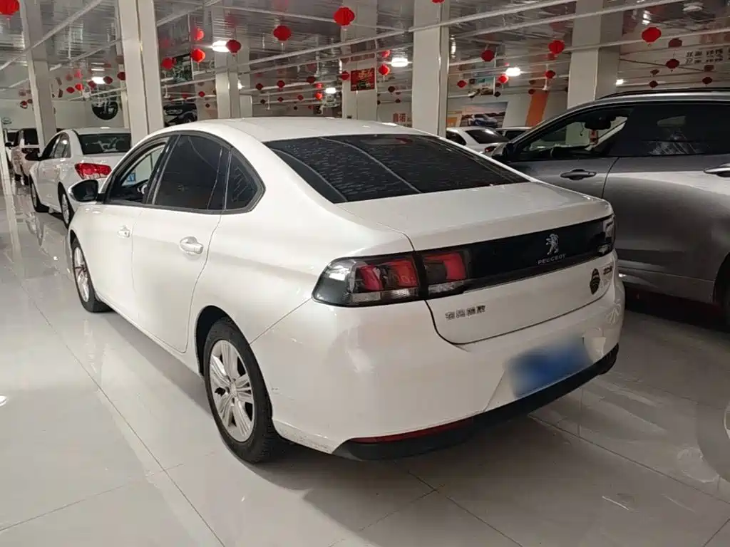 Peugeot 308 — миниатюра 5