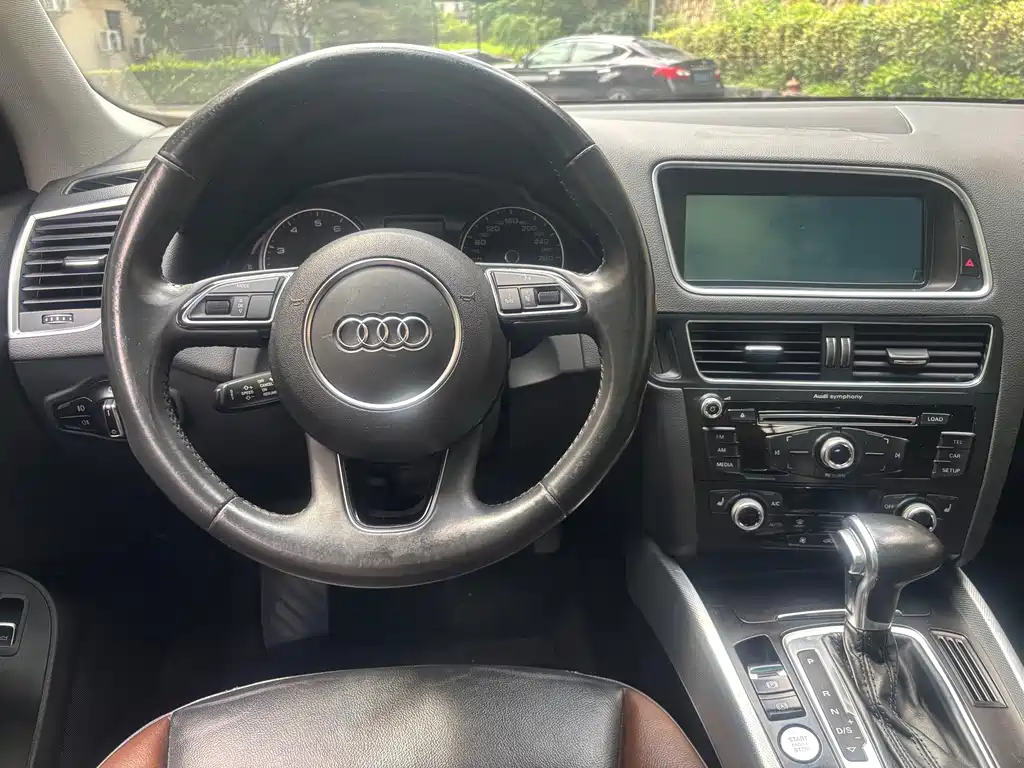Audi Q5 — миниатюра 12