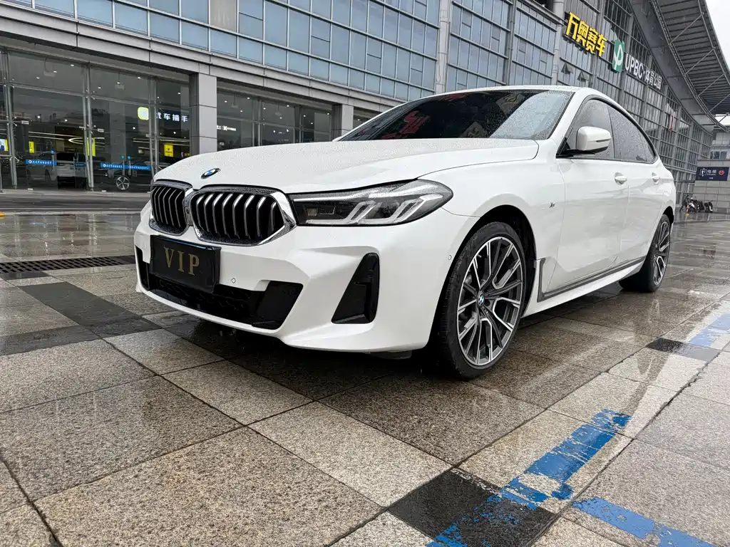 BMW 6 Series GT 2021
