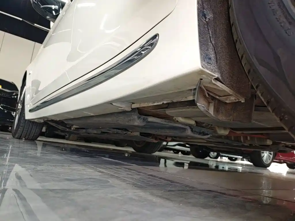 Infiniti Q50L — миниатюра 22